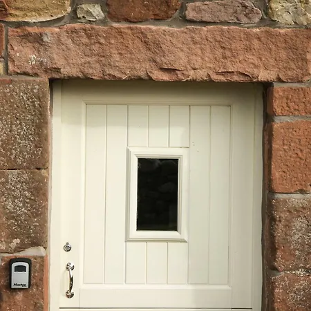 Rusby Barn *